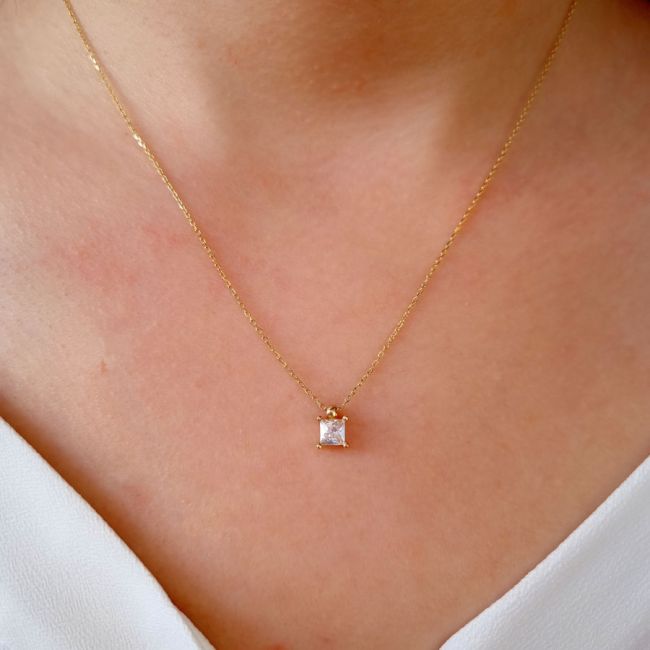 14 Ayar Altın Mini Kare Tektaş Kolye - 3