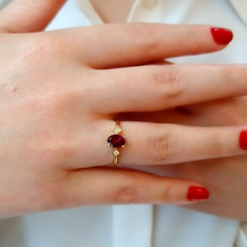 14 Carat Gold Ruby Ring - 3