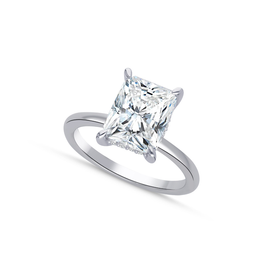 4 Karat Radiant Tektaş Gümüş Yüzük - CNG Jewels