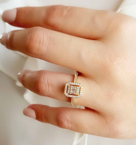 CNG Jewels - Baguette Gold Ring