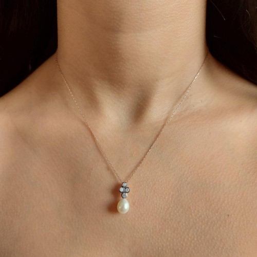 CNG Jewels - Damla İnci Elmas Modeli Gümüş Kadın Kolye