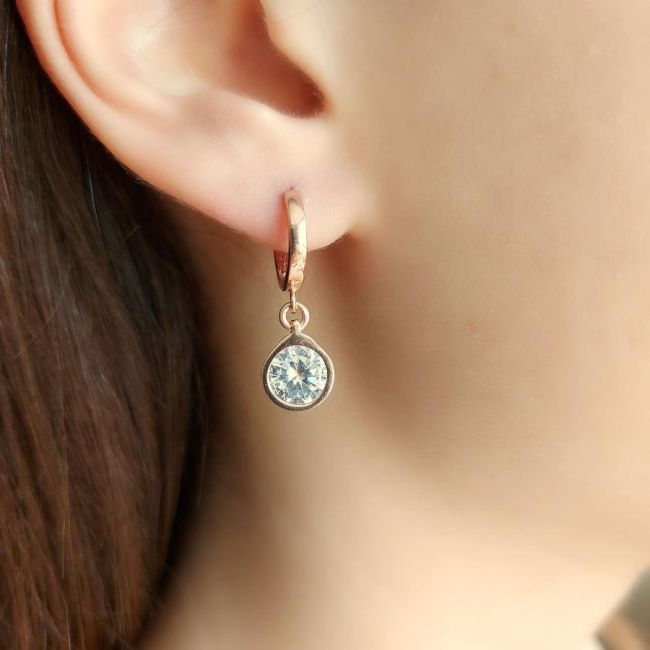 Dangling Solitaire Rose Women's Silver Earrings - 1