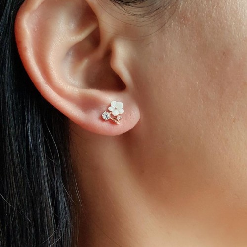 Small Solitaire Pearl Flower Silver Women's Earrings - CNG Jewels