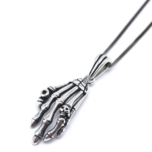 Kuru Kafalı İskelet Eli Gümüş Erkek Kolye - CNG Jewels (1)