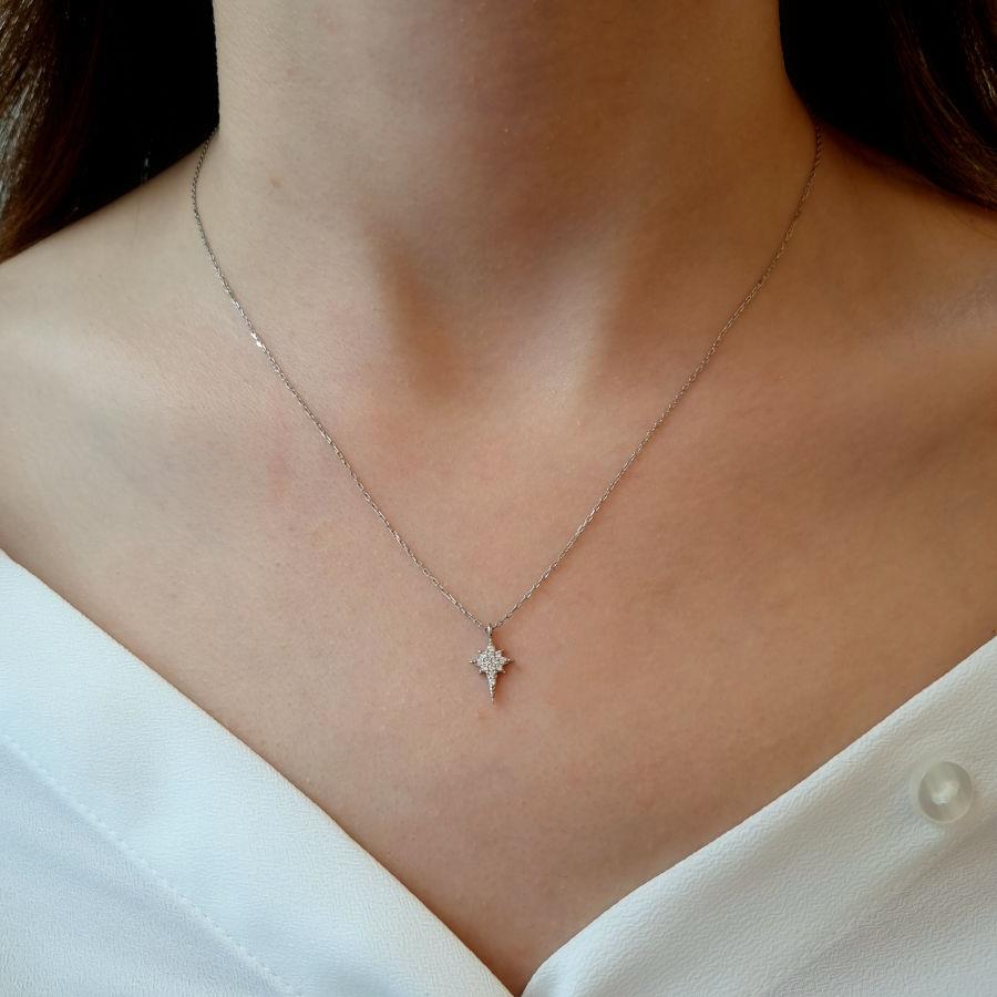 Minik Taşlı Kutup Yıldızı Gümüş Kadın Kolye - CNG Jewels (1)