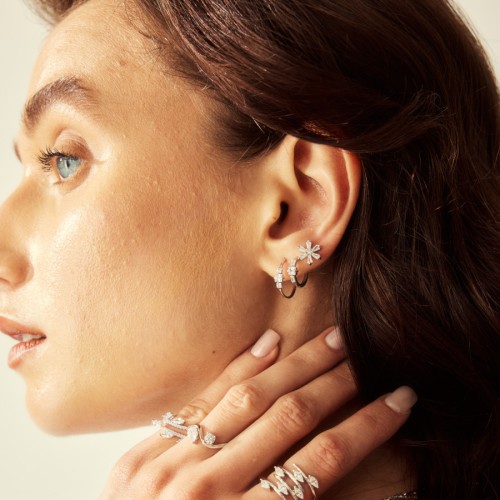 Minimal Trapeze Daisy Silver Women's Earrings - CNG Jewels (1)
