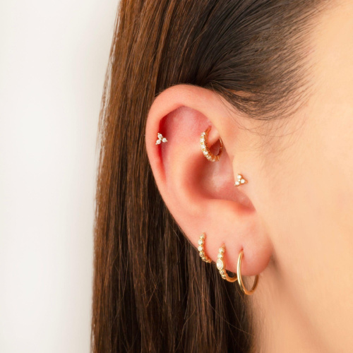 Minimal Tria Taşlı Altın Tragus Piercing - CNG Jewels (1)