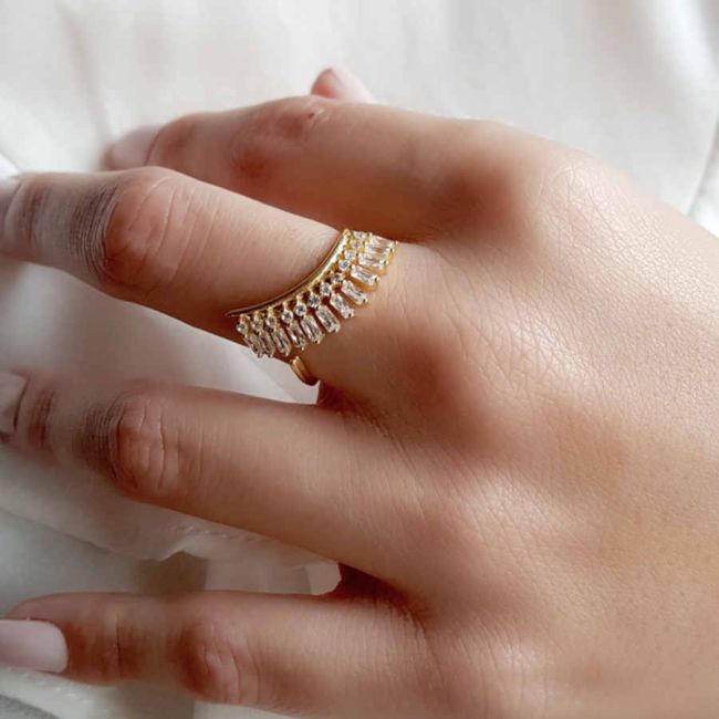 Modern Tasarım Baget Taşlı Gold Gümüş Yüzük - 2