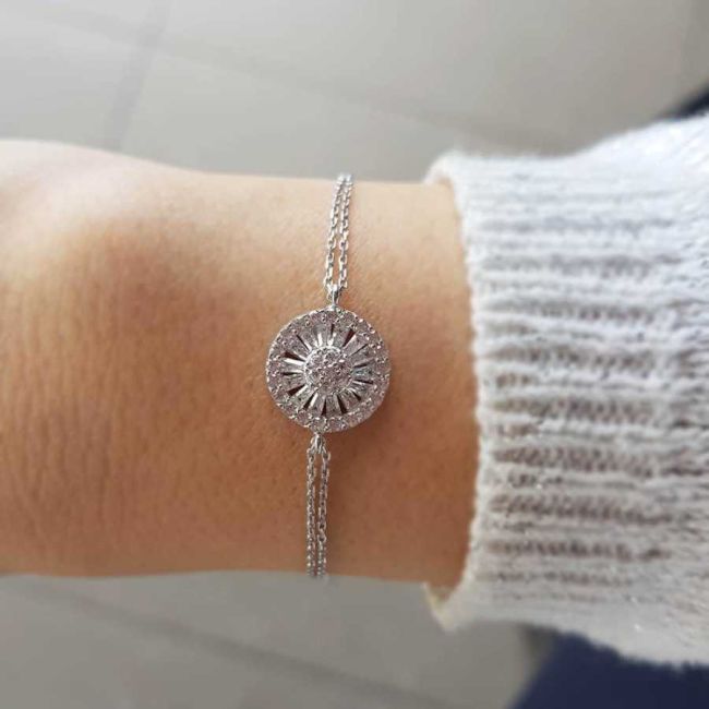 Trapez Baget Taşlı Yuvarlak Kadın Gümüş Bileklik - 1