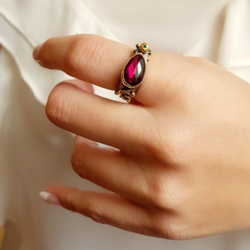 Tasarım Damla Granat Taşlı Kadın Gümüş Yüzük - CNG Jewels