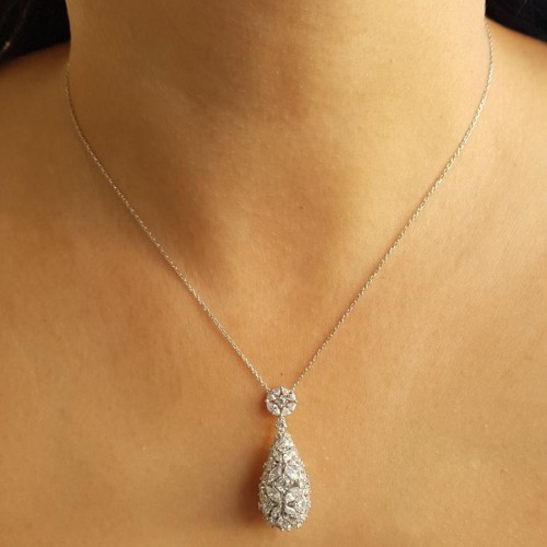 CNG Jewels - Tasarım Markiz Taşlı Üç Boyutlu Damla Gümüş Bayan Kolye