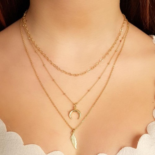 CNG Jewels - Tasarım Üç Zincirli Tüy ve Ters Hilal Gold Gümüş Bayan Kolye