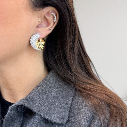 Stone Design Oyster Gold Women's Silver Earrings - CNG Jewels (1)