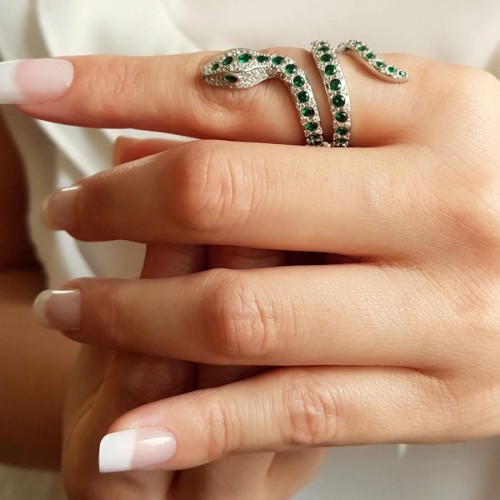 Zümrüt Taşlı Sarmal Yılan Gümüş Kadın Yüzük - 3